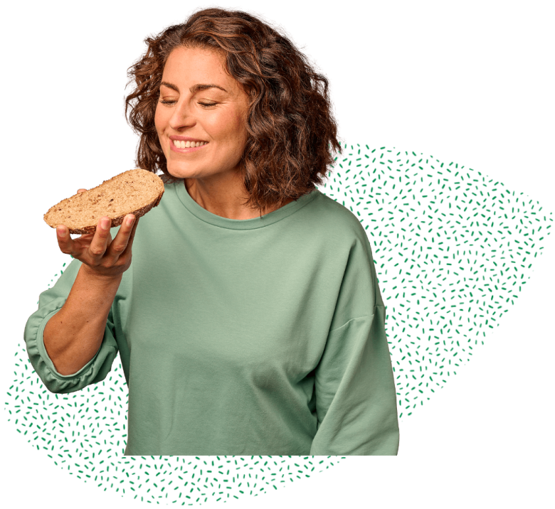 Mevrouw eet Vita+ brood